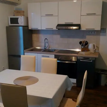 Apartment Mirjana